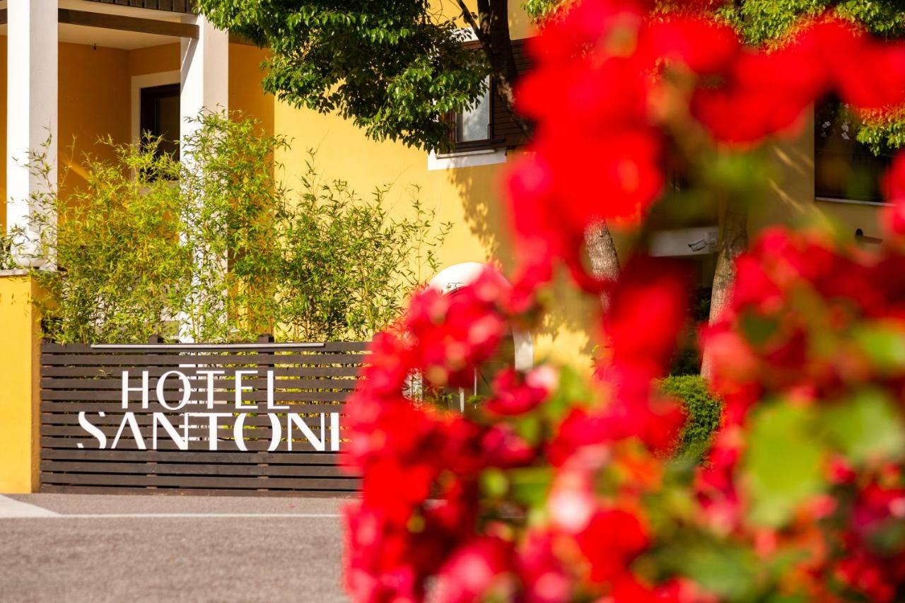 Hotel Santoni Freelosophy *** Torbole Sul Garda Екстер'єр фото